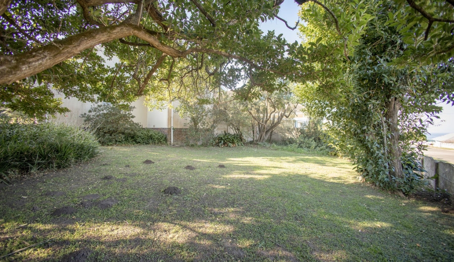 4 Bedroom Property for Sale in Sunnyridge Eastern Cape